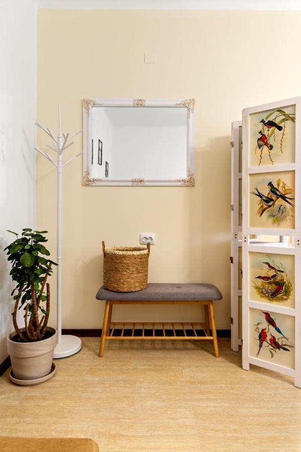 Upscale Studio, Walking Distance From The Old Town Bucharest Exterior photo